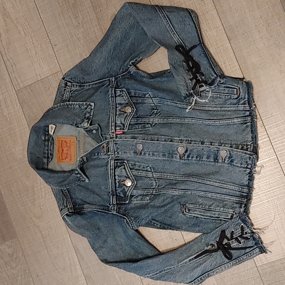 Levi's US S Short Jean Jacket with Arm Lace Up Detail